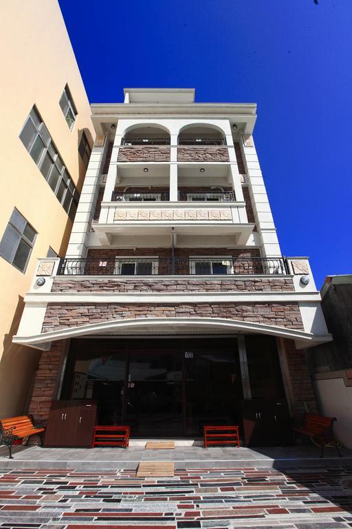 Successful 168 B&B Hualien Exterior foto